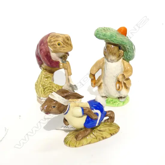 2 R/ DOULTON BEATRIX POTTER FIGURINES + BUNNYKINS 