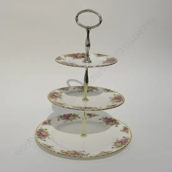 ROYAL ALBERT OLD COUNTRY ROSES, 3 TIER CAKE STAND
