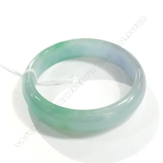 CHINESE PALE GREEN JADE BANGLE BRIGHT GREEN INCLUSIONS