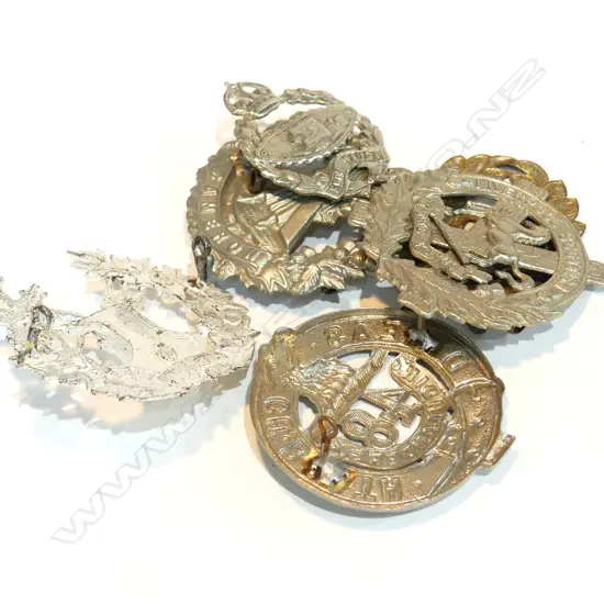 6 LARGER MILITARY BADGES INCLUDES...