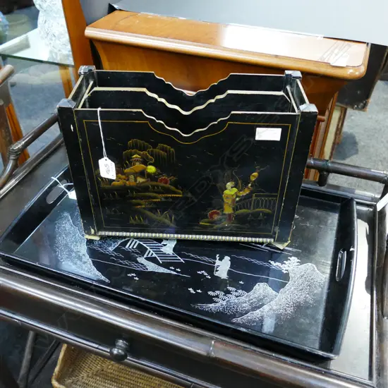 2 BLACK LACQUER CHINOISERIE PIECES