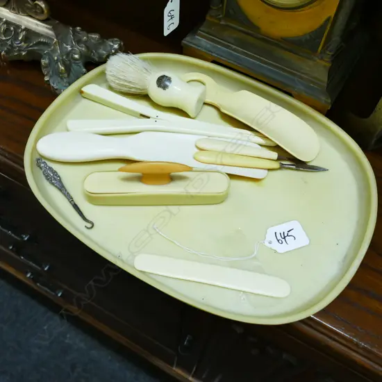 IVORINE DRESSING SET TEN PIECE