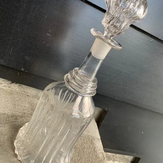 LARGE VICTORIAN DECANTER H. 355MM