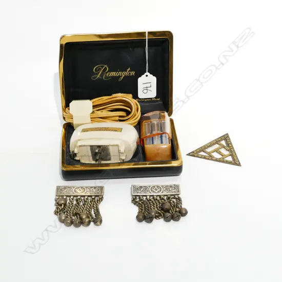 MASONIC REGALIA MOUNTS & VINTAGE REMINGTON ELEC RAZOR