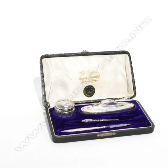 SILVER MANICURE SET IN BOX BIRMINGHAM 1917