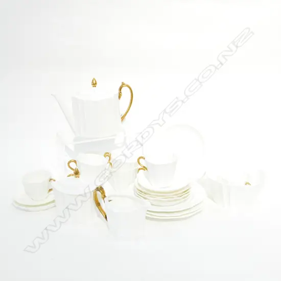WEDGWOOD TEA SET BONE CHINA