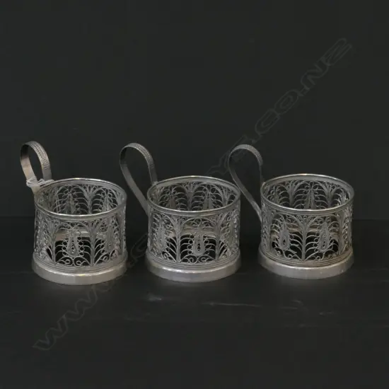 3 S/PLATE FILIGREE TEA CUP HOLDERS 225GMS