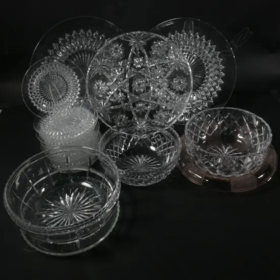 LOT ASST CRYSTAL BOWLS /PLATTERS ETC