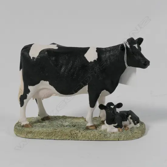 BORDER FINE ARTS FREISIAN COW & CALF--BOXED