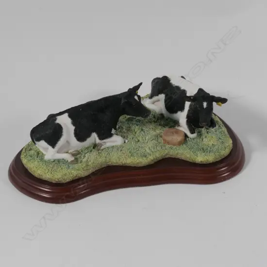 BORDER FINE ARTS CHEWING THE CUD--BOXED