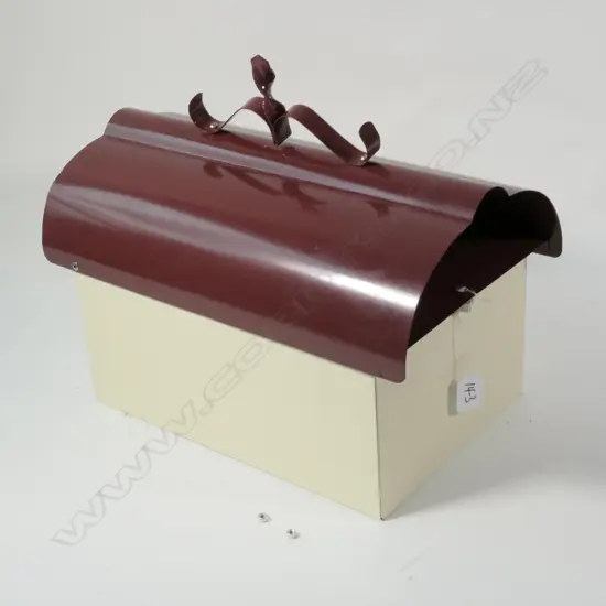 'STANLEY' AS NEW METAL LETTER BOX MAROON & CREAM