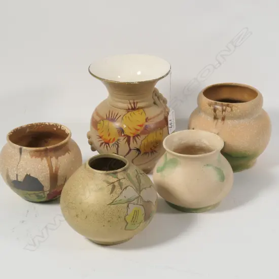 5 AMBRICO/C LYNN VASES H 150 MM