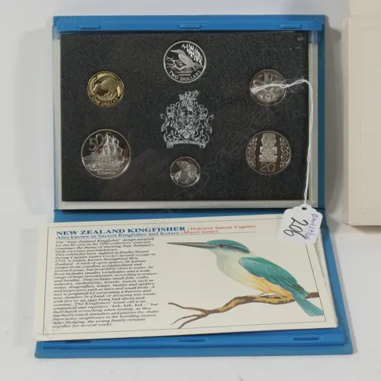 BOXED N.Z PROOF 1993 COIN SET