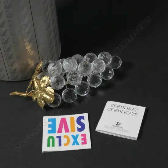 SWAROVSKI BOXED BUNCH OF GRAPES H 160 MM