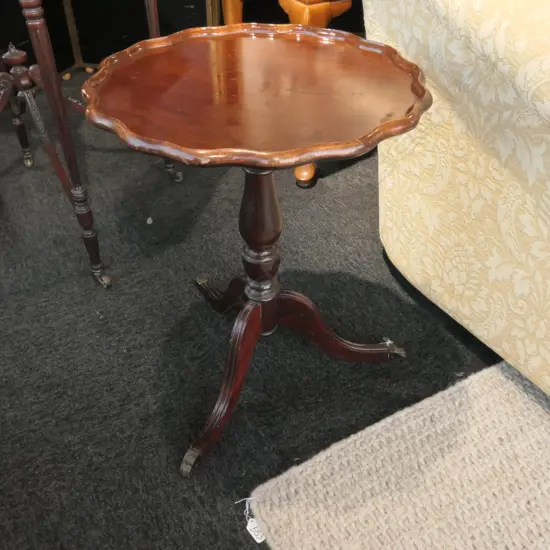 PIE CRUST WINE TABLE WITH TRIPOD LEGS BRASS CLAW FEET 