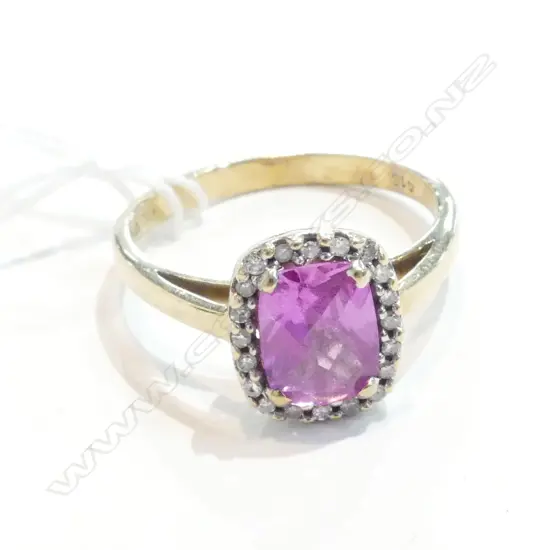 10K GOLD PINK SAPPHIRE DIAMOND RING