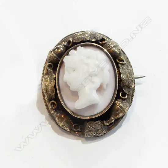 VICT RARE NATURAL PINK 9CT CAMEO