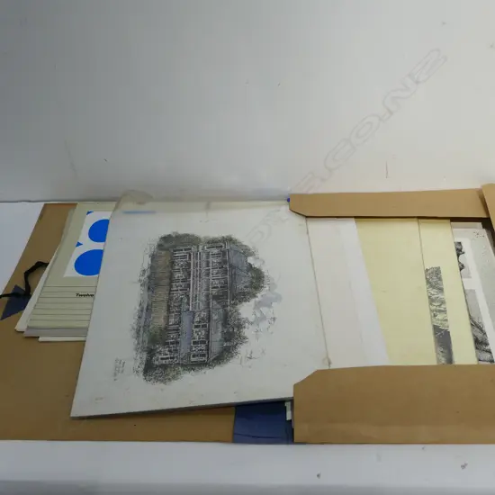 LOT ASST BOTANICAL PRINTS / NEW ZEALAND ART CALANDERS ETC