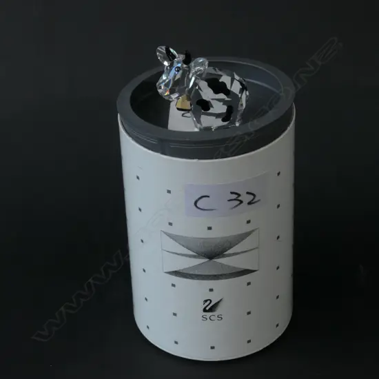 SWAROVSKI BLACK SPOTTED BULL H 50 MM