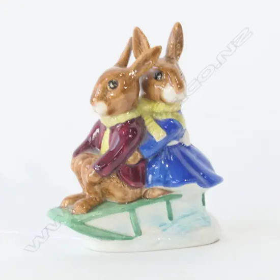 ROYAL DOULTON FIGURINE: BILLIE & BUNTIE BUNNYKINS SLEIGH RIDE 