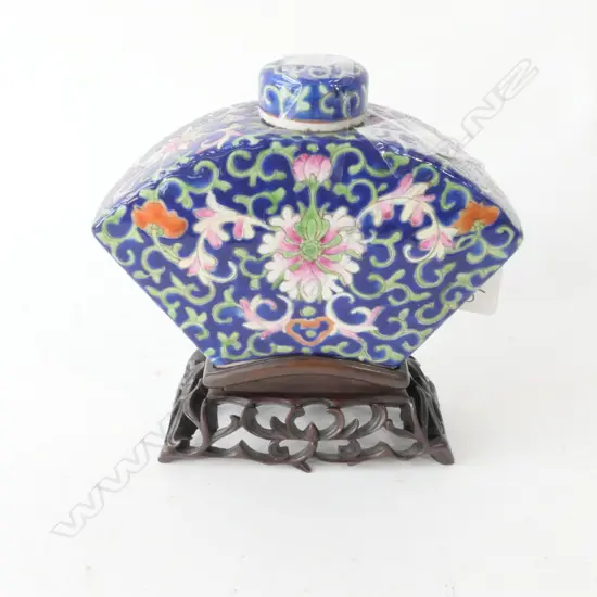 CHINESE FLORAL DECORATED TEA CADDY ON WOODEN STAND H 160 MM