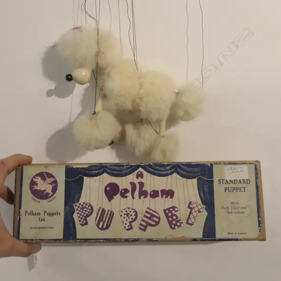 BOXED PELHAM PUPPET OF A POODLE DOG BOX 340 MM