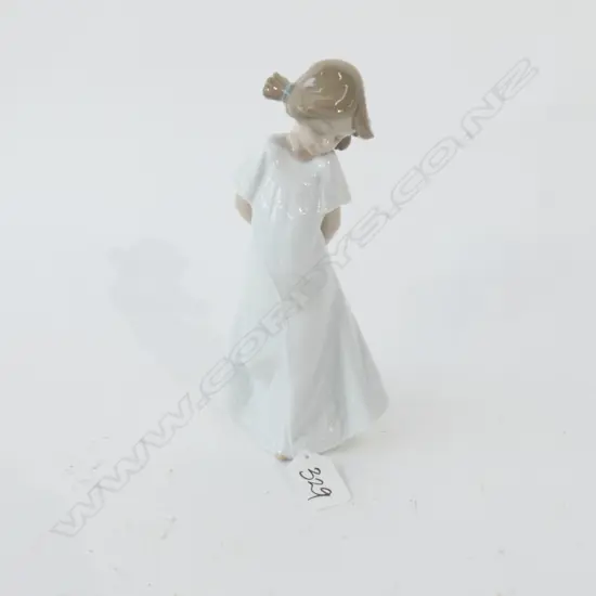 NAO FIGURE OF A YOUNG GIRL H 200 MM