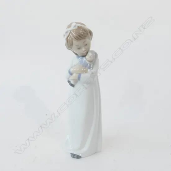 NAO FIGURE OF A YOUNG GIRL H 240 MM