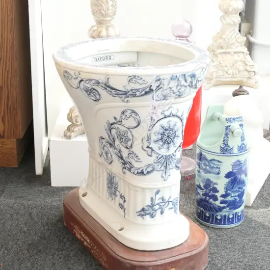 VICTORIAN BLUE AND WHITE TOILET (REPAIRED)