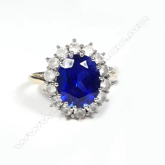 10CT GOLD SAPPHIRE? & FAUX DIAMOND RING, UK SIZE O, TOTAL WEIGHT 4GM