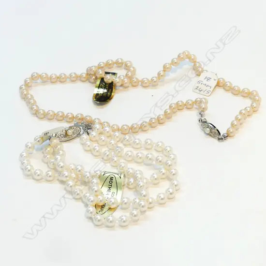 SIMULATED PEARL NECKLACE, GENUINE MOTHER OF PEARL BRACELET