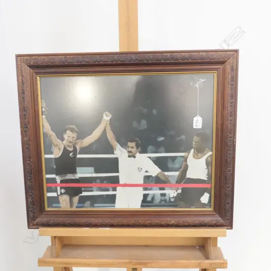 FRAMED COLOUR PHOTO N.Z COMMENWEATH BOXING