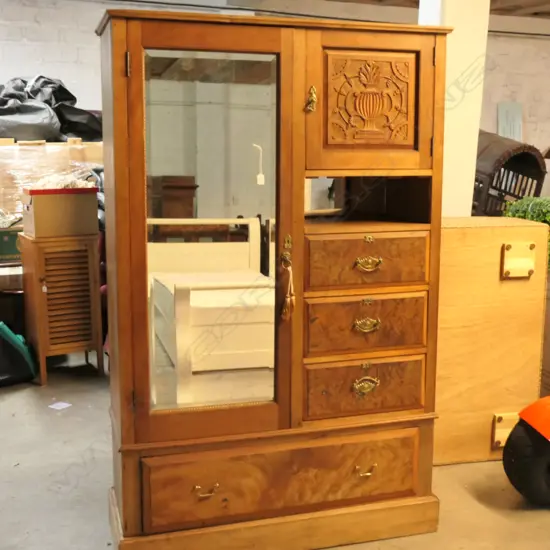 KAURI COLONIAL WARDROBE WITH MIRRORED DOOR H 1910 X 900 MM