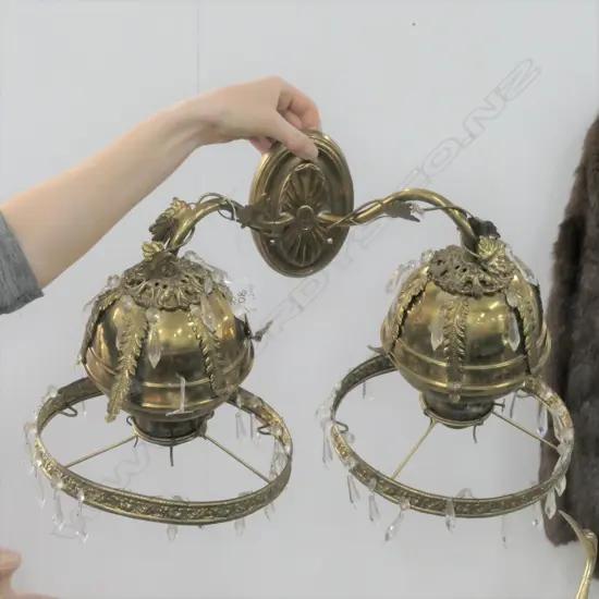 DBLE KEROSENE/ELECTRIC BRASS WALL LIGHT SCONCE W.555mm