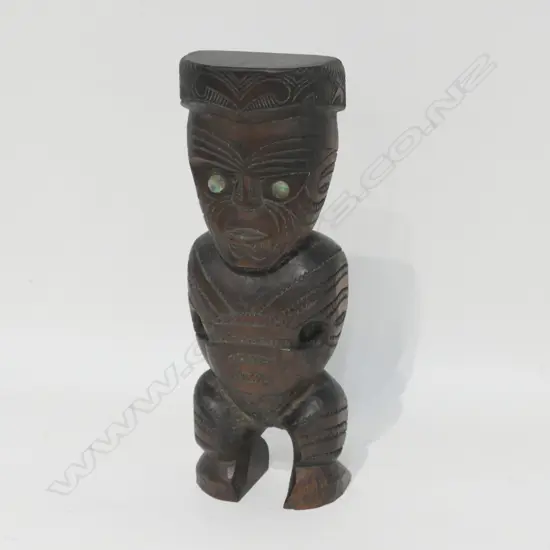 CARVED WOODEN MAORI FIGURE H 280 MM