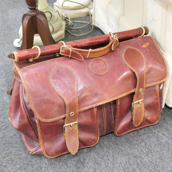 ITALIAN LEATHER CARRY BAG W. 500