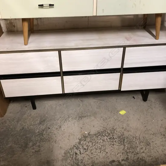 FORMICA 6 DRAWER CHEST L 1410 A/F