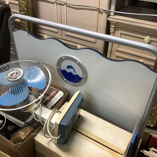 CHILDS BEDROOM SUITE /SINGLE BED/DESK/BEDSIDE