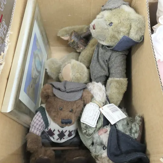 BOX OF 3 TEDDY BEARS + PRINT