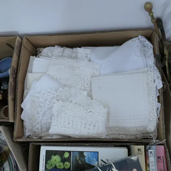 BOX OF LINEN, LACE WARE ETC