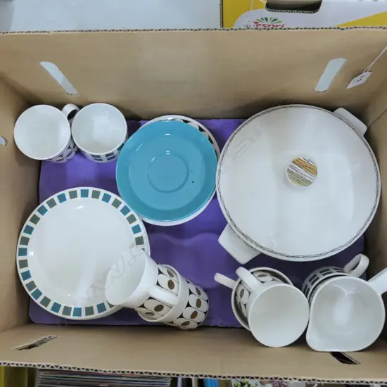 COLLECTION OF MID-WINTER SIENNA, STYLECRAFT & BLACK VELVET CHINA