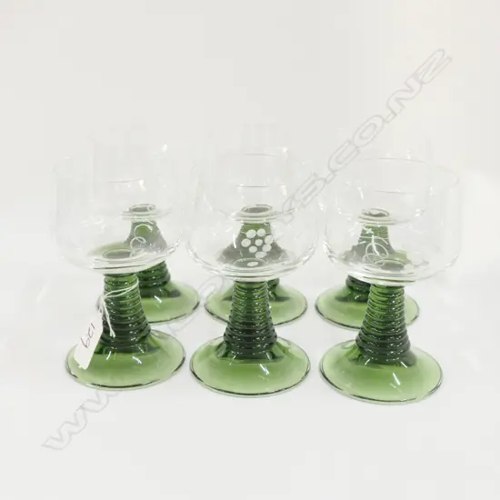 SET OF 6 LARGE ETCHED RETRO GLASSES