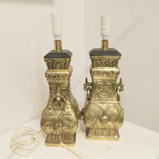PAIR OF ORIENTAL BRONZE LAMPS WITHOUT SHADES 450MM H TOTAL