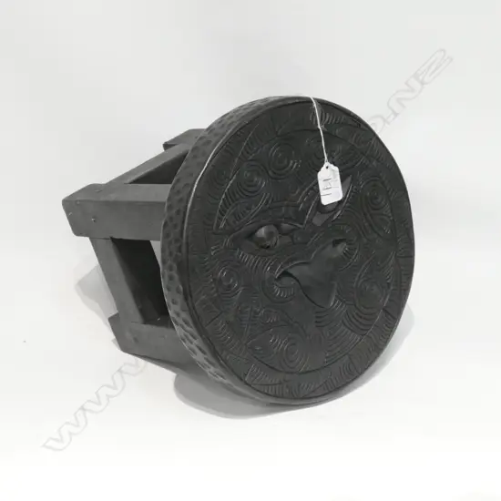 MAORI CARVED STOOL STYLISED FACE TO TOP