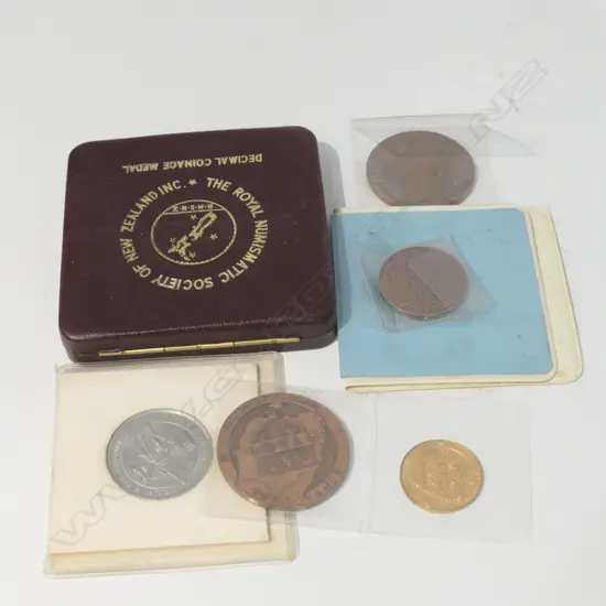 ROYAL MINT DECIMAL COINAGE INTRO MEDALLION, 3 PROVINCIAL MEDALLIONS, RICH. PEARCE MEDAL & APOLLO 8 COMMEM MEDAL