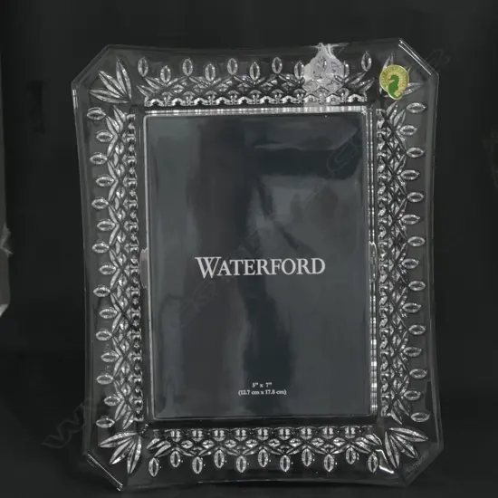 WATERFORD CRYSTAL PICTURE FRAME 5 X 7"