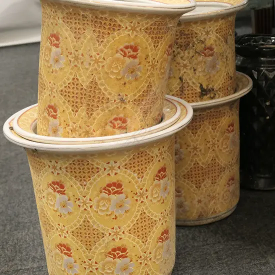5 YELLOW FLORAL PLANT POTS, 2 SIZES LARGEST BEING H. 280MM