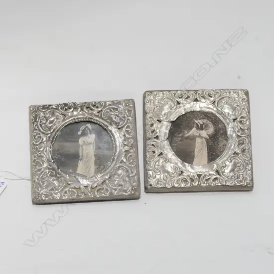 PAIR OF STERLING SILVER SMALL FRAMES H. 75MM