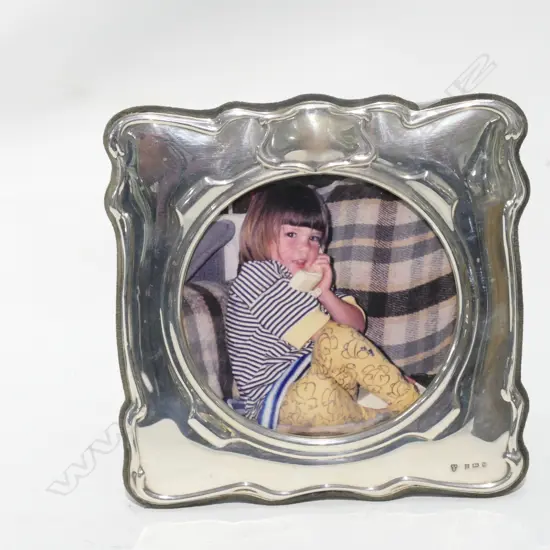 EDWARDIAN STYLE SILVER PHOTO FRAME, EASEL BACK, 145 x 145mm