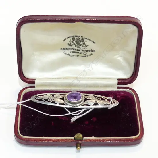 ARTS & CRAFTS SILVER AMYTHEST  BROOCH 